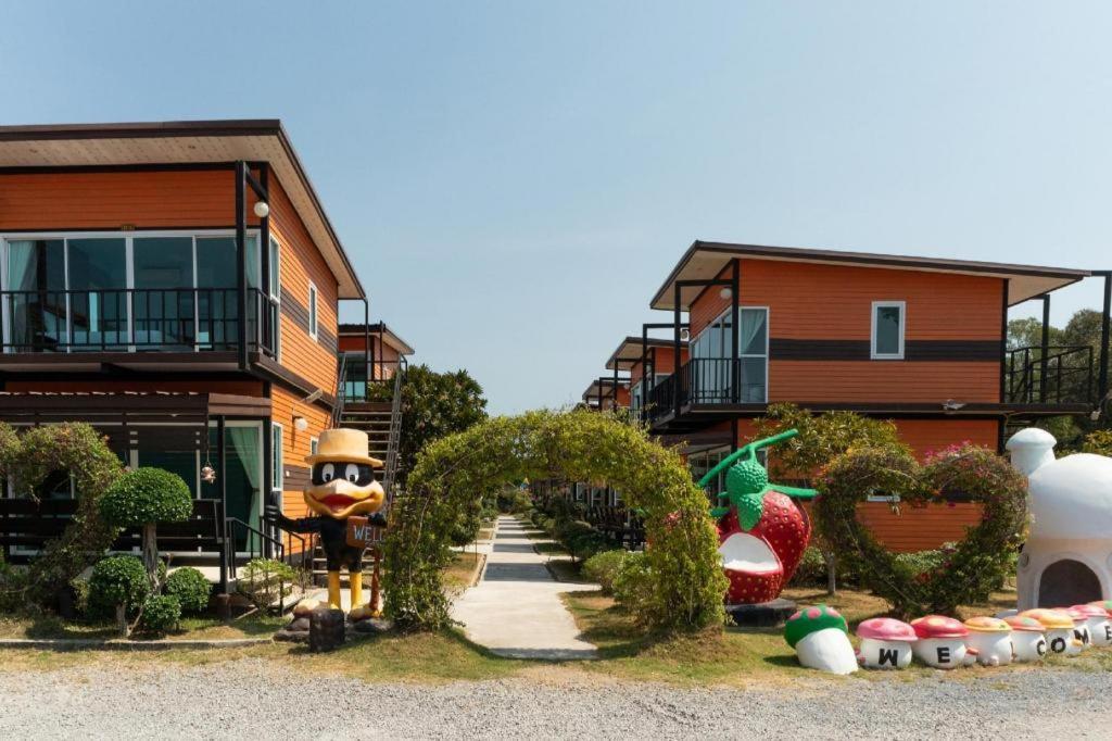 Oyo 755 Rattana Resort Koh Lanta Exterior photo