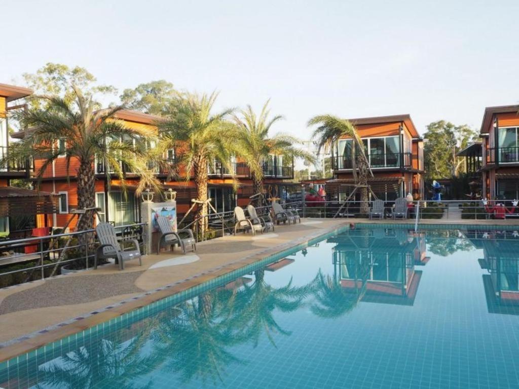 Oyo 755 Rattana Resort Koh Lanta Exterior photo