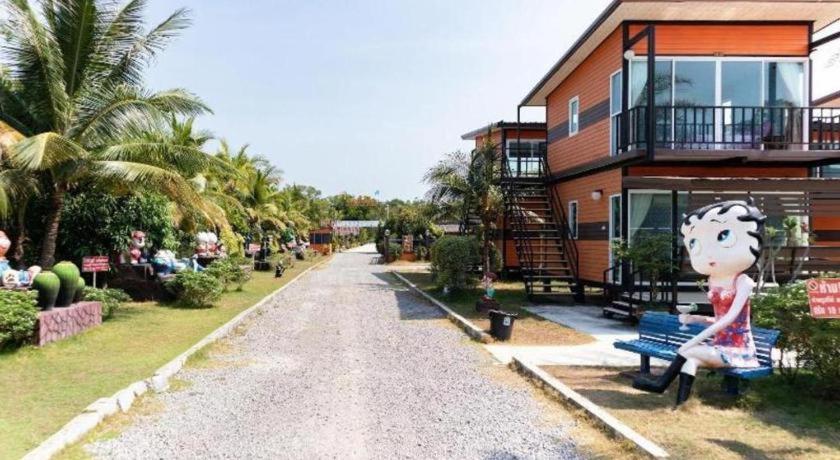 Oyo 755 Rattana Resort Koh Lanta Exterior photo